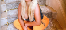 Christina Aguilera bra size